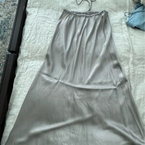 Dissh Charli maxi satin skirt - silver/ grey